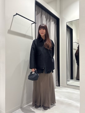 「アイテム（その他アウター、ブラック系）」を使った、hikari1990さん（レディース・158cm）の秋コーディネート