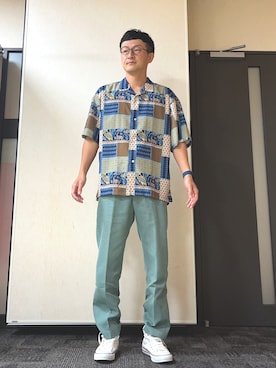 ロバート馬場裕之さん（メンズ・181cm）の秋コーディネート