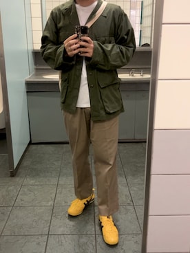 「Eddie Bauer（エディーバウアー）のアイテム（チノパンツ）」を使った、myouさん（メンズ・171cm）の秋コーディネート