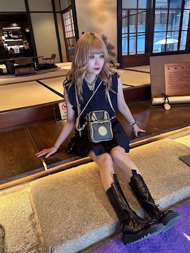 「Ray BEAMS（レイビームス）のアイテム（オールインワン・サロペット）」を使った、RIO MATSUMOTO  /TENさん（レディース・161cm）の夏コーディネート