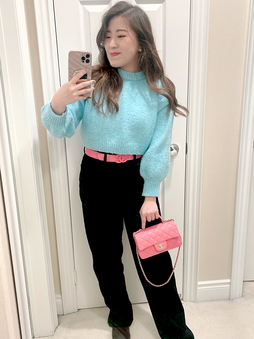 【いつものコーディネートをワンランクUP♪】CHANEL ベルト CHANELのベルトを使った人気ファッションコーディネート(髪型