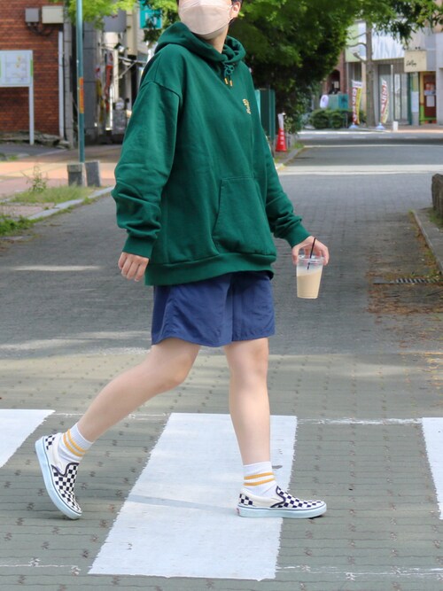 パーカー×ハーフパンツ」の人気ファッションコーディネート - WEAR