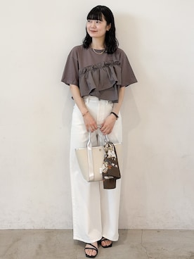 「OPAQUE.CLIP（オペークドットクリップ）の【接触冷感】アシメフリルドッキングカットソー《洗濯機OK》（Tシャツ/カットソー、グレー系）」を使った、haruさん（レディース・156cm）の夏コーディネート