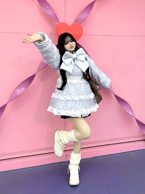 推し活チュールエプロンワンピースを使った人気ファッション