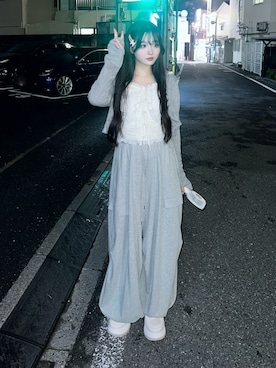 「アイテム（スニーカー）」を使った、poyoさん（レディース・161cm）の秋コーディネート