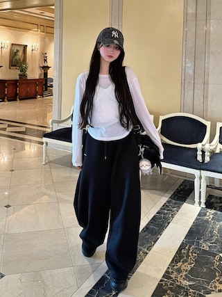 「Lovilyn(ラヴィリン)のレースワッペンシアートップス(Tシャツ/カットソー)」を使った、poyoさん(レディース・161cm)の秋コーディネート