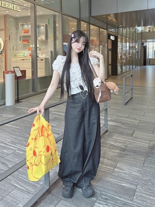 「Kastane(カスタネ)の【累計販売数3万枚!/再追加/着痩せ◎】クシュクシュブラウス(シャツ/ブラウス)」を使った、poyoさん(レディース・161cm)の夏コーディネート