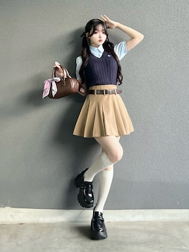 「アイテム（ローファー）」を使った、poyoさん（レディース・161cm）の夏コーディネート