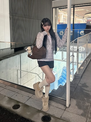「Lovilyn(ラヴィリン)のハートチャーム付き2wayボストンバッグ(ハンドバッグ)」を使った、poyoさん(レディース・161cm)の秋コーディネート