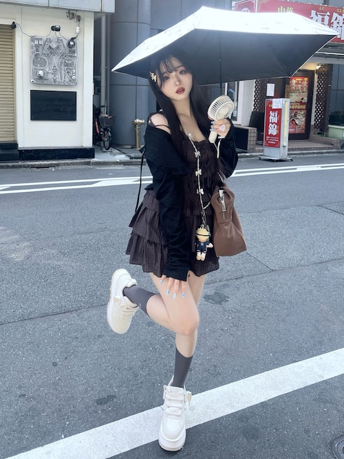 UGG】W ASTROMEL（スニーカー）｜UGG（アグ）のファッション通販