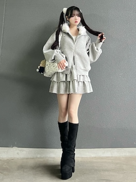 「アイテム（パーカー）」を使った、poyoさん（レディース・161cm）の秋コーディネート