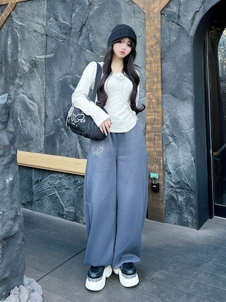 「VARZAR(バザール)のVARZAR(バザール)/Monogram Label Wool Knit Bucket Hat/モノグラム ラベル ウール ニット バケットハット(ハット)」を使った、poyoさん(レディース・161cm)の冬コーディネート