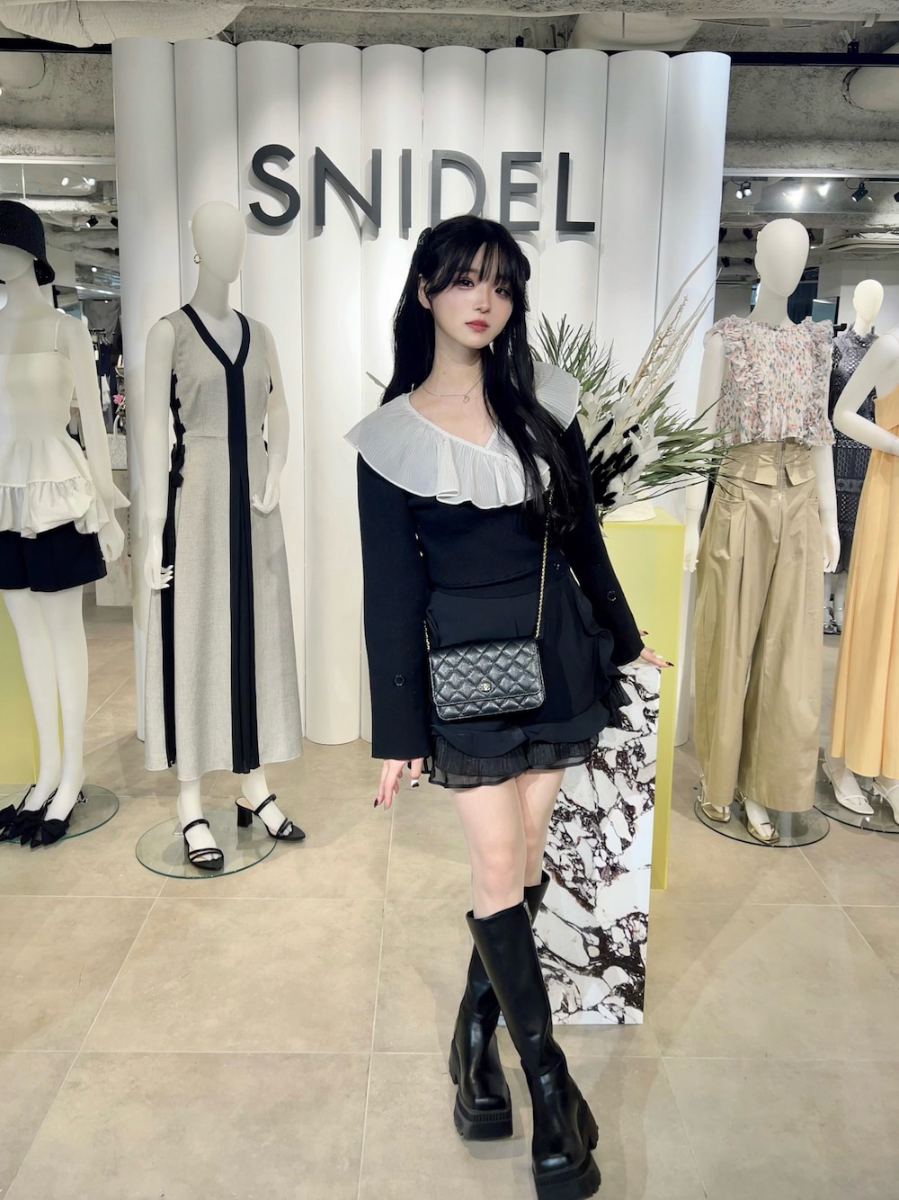 SNIDEL（スナイデル）の「Sustainableフリルヘムショートパンツ