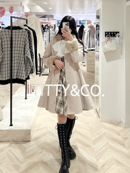 【titty&Co.】ビジューボタンコート TITTY&CO.（ティティーアンドコー）の「【TITTY&CO.】ビジュー
