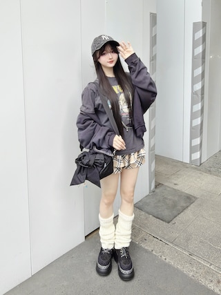「Lovilyn(ラヴィリン)の-5kgチェックフリルスカパン(その他パンツ)」を使った、poyoさん(レディース・161cm)の秋コーディネート