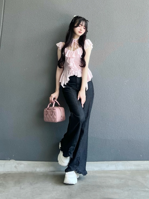 Donoban フリル裾デニムパンツ SHOPLIST限定】大人可愛いスタイルの裾フリルデニムパンツ[品番