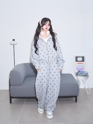 「byあしながおじさん(バイアシナガオジサン)のpoyo|厚底スニーカー PY003(スニーカー)」を使った、poyoさん(レディース・161cm)の秋コーディネート