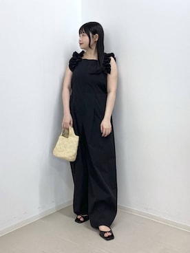 「A part by（アパートバイ）のダブルストラップミュール（パンプス、ブラック系）」を使った、かほちさん（レディース・149cm）の春コーディネート