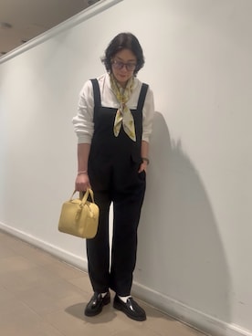 「アイテム（バングル/リストバンド）」を使った、KINOさん（レディース・162cm）の秋コーディネート