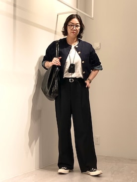 「メガネ女子」｜「アイテム（ノーカラージャケット）」を使った、KINOさん（レディース・162cm）の秋コーディネート