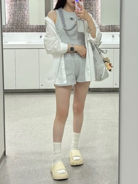 「アイテム（スウェットパンツ）」を使った、Nさん（レディース・168cm・30代）の夏コーディネート