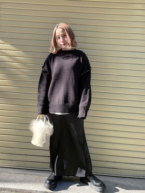 黒ニットです♡ セール】【累計販売枚数2万枚突破！】 配色ハンドステッチニットプル