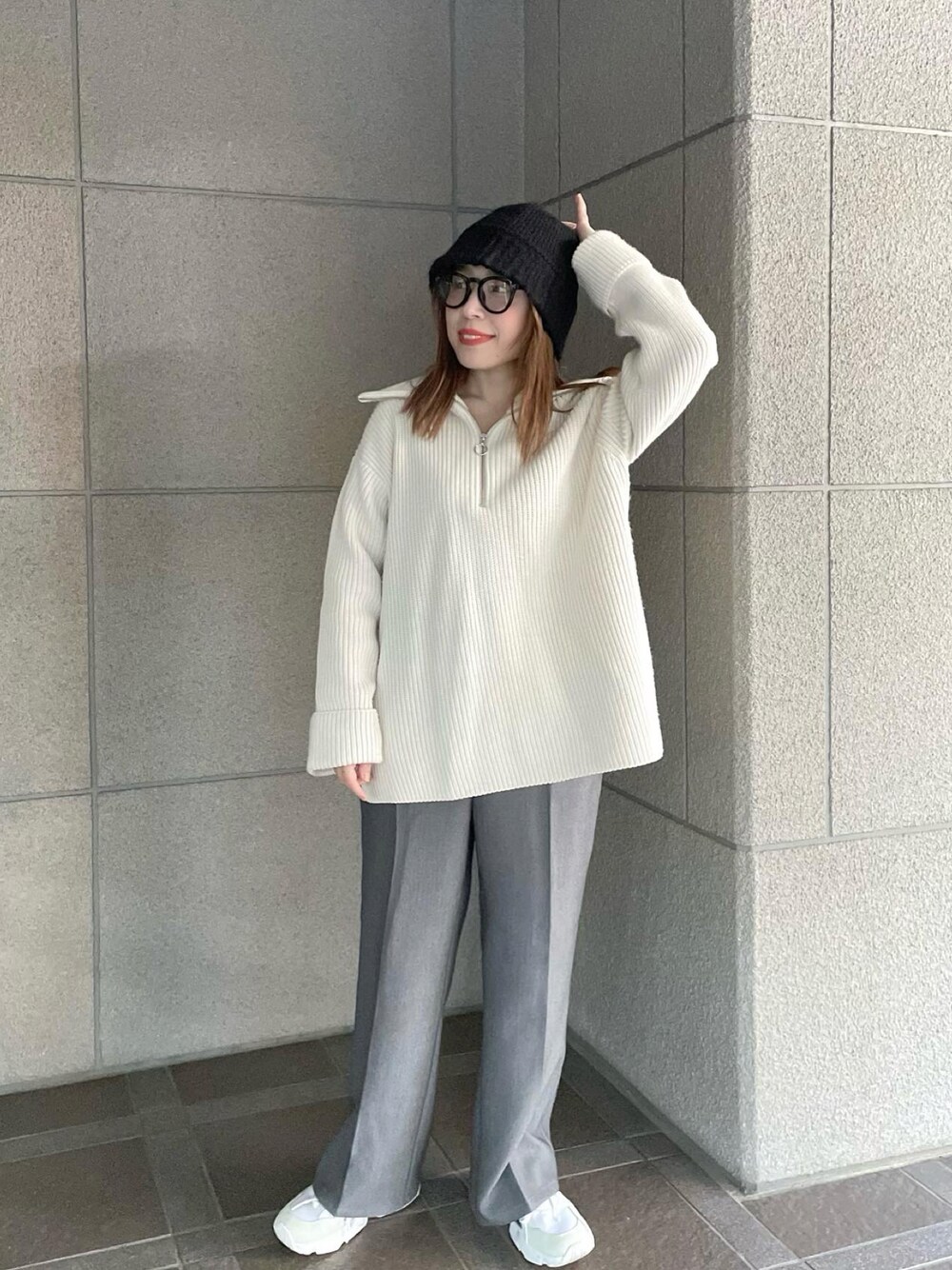 「オトナカジュアル、ootd、ラクチンコーデ、ニット帽、メガネ女子、プチプラ、休日スタイル、低身長、ストリート、ハーフジップ、いいね、save、フォローお願いします🤑、GU、パンツスタイル、冬コーデ、シンプルコーデ」｜「rimiueのアイテム（ニットキャップ/ビーニー、ブラック系）」を使った、enappiさん（レディース・148cm）の冬コーディネートの1枚目の写真