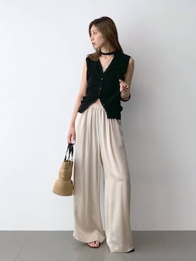 「MOHI（モヒ）のアイテム」を使った、ERIKA (BABYLONE)さん（レディース・166cm）の夏コーディネート