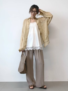 「BABYLONE（バビロン）のラミーシアーカシュクールシャツ（シャツ/ブラウス、ベージュ系）」を使った、ERIKA (BABYLONE)さん（レディース・166cm）の春コーディネート