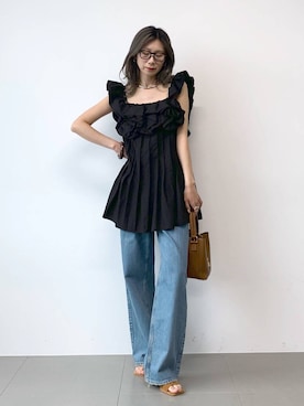 「upperhights（アッパーハイツ）のアイテム（パンツ）」を使った、ERIKA (BABYLONE)さん（レディース・166cm）の春コーディネート