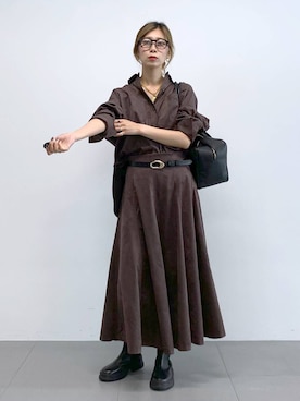 「MOHI（モヒ）のアイテム（ブーツ）」を使った、ERIKA (BABYLONE)さん（レディース・166cm）の秋コーディネート