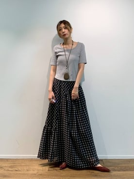 「BABYLONE（バビロン）の【GENSEI×BABYLONE】ミラーチャーム（キーホルダー、ブラウン系）」を使った、ERIKA (BABYLONE)さん（レディース・166cm）の夏コーディネート