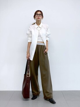 柳橋唯さんコラボアイテム】バックタックオーバーシャツを使った人気