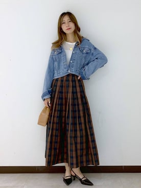 「アイテム（アクセサリー）」を使った、ERIKA (BABYLONE)さん（レディース・166cm・30代）の秋コーディネート