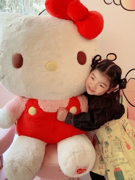 「アイテム（おもちゃ）」を使った、omedetaさん（キッズ・100cm）の秋コーディネート