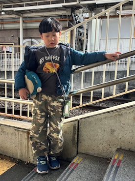 「アイテム（Tシャツ/カットソー）」を使った、あかねくん&たっくんさん（キッズ・131cm）の冬コーディネート