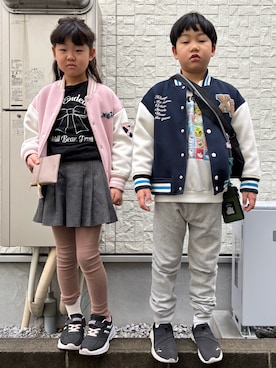 「アイテム（シューズ）」を使った、あかねくん&たっくんさん（キッズ・131cm）の冬コーディネート