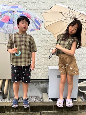 「crocs（クロックス）のアイテム」を使った、あかねくん&たっくんさん（キッズ・135cm）の秋コーディネート