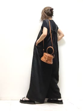 「ニットベスト」｜「アイテム（サロペット/オーバーオール）」を使った、norimamiさん（レディース・160cm）の春コーディネート