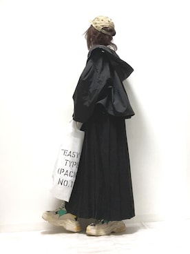 「sakishimatokyo（サキシマトーキョー）のアイテム（ジャンパースカート）」を使った、norimamiさん（レディース・160cm）の秋コーディネート