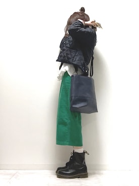 「ISOOK（アイスー）のアイテム（スカート）」を使った、norimamiさん（レディース・160cm）の秋コーディネート
