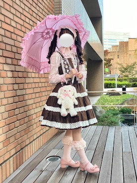 「アイテム（その他ヘアアクセサリー）」を使った、ララさん（レディース・157cm）の秋コーディネート