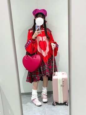 「アイテム（レッグウォーマー）」を使った、ララさん（レディース・157cm）の秋コーディネート