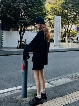 「THE CRAFT CREW PRODUCTS（ザクラフトクループロダクツ）のウールミックスビッグシルエットラグランスリーブシャギーニット / 帯電防止・抗菌防臭【THE CRAFT CREW PRODUCTS】（ニット/セーター、ブラック系）」を使った、りょんさん（レディース・165cm）の秋コーディネート