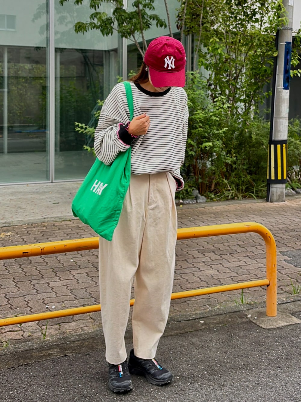 トゥデイフル　コットンボックスパンツ　キナリ　38 TODAYFUL（トゥデイフル）の「コットンボックスパンツ（その他パンツ