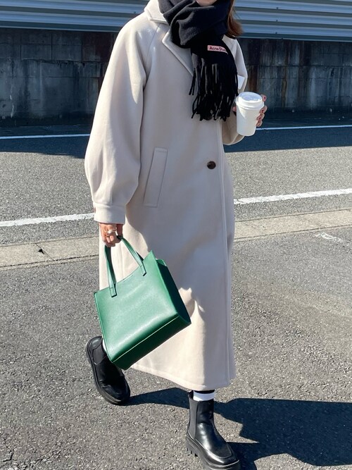 りょん Frames Ray Cassinのチェスターコートを使ったコーディネート Wear りょん Frames Ray Cassinのチェスターコートを使ったコーディネート Wear