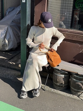 「YENNA（イェンナ）の【ニットZIPカーディガン＋ニットスカート】セットアップ（セットアップ、ベージュ系）」を使った、りょんさん（レディース・165cm）の秋コーディネート
