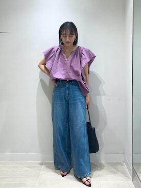 「GALLARDAGALANTE（ガリャルダガランテ）のメタルキャッチフープピアス（リング、ゴールド系）」を使った、momoka ikedaさん（レディース・157cm）の春コーディネート