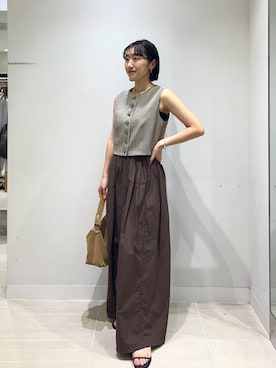 「GALLARDAGALANTE（ガリャルダガランテ）のネックカフ（チョーカー、ゴールド系）」を使った、momoka ikedaさん（レディース・157cm）の夏コーディネート