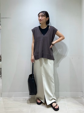 「GALLARDAGALANTE（ガリャルダガランテ）のネックカフ（チョーカー、ゴールド系）」を使った、momoka ikedaさん（レディース・157cm）の夏コーディネート